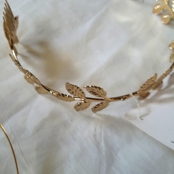 Women's Gold Plated Design Headbands-NWT - Picture 3 of 3